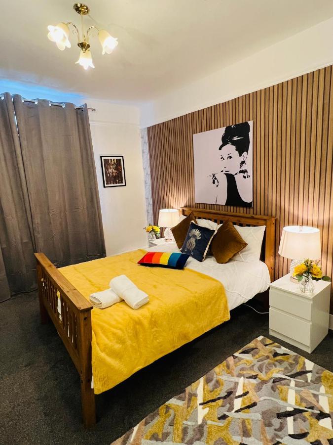 לונדון 2-Bedroom Plus Living Room Flats Near Edgware Road מראה חיצוני תמונה