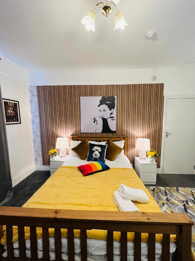 לונדון 2-Bedroom Plus Living Room Flats Near Edgware Road מראה חיצוני תמונה